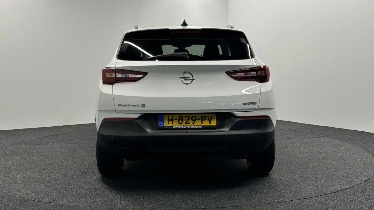 1.2 Turbo Business Edition CARPLAY CAMERA ECC LM NAVIGATIE.