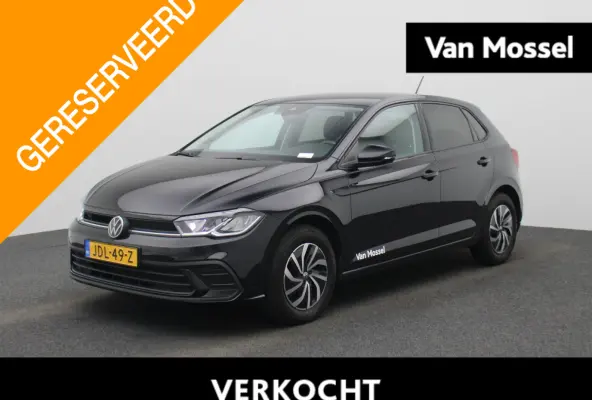 1.0 TSI Life Edition | Draadloze Apple Carplay | Adaptieve cruise control | Lane Assist | Achteruitrij camera | Parkeersensoren Achter | Draadloze telefoonlader  |