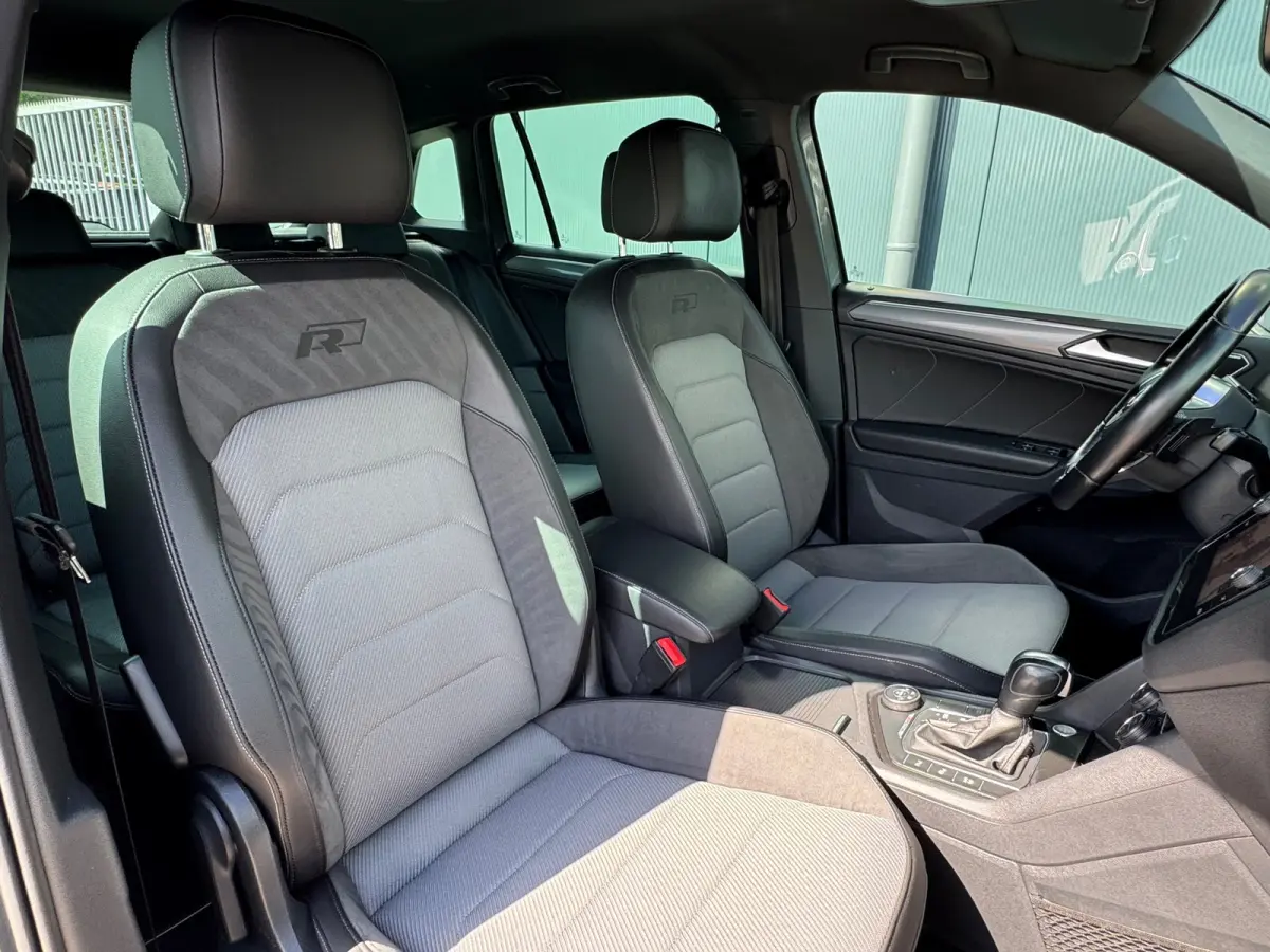2.0 TSI 4Motion Highline R-Line * Panoramadak * Navigatie * Parkeercamera *