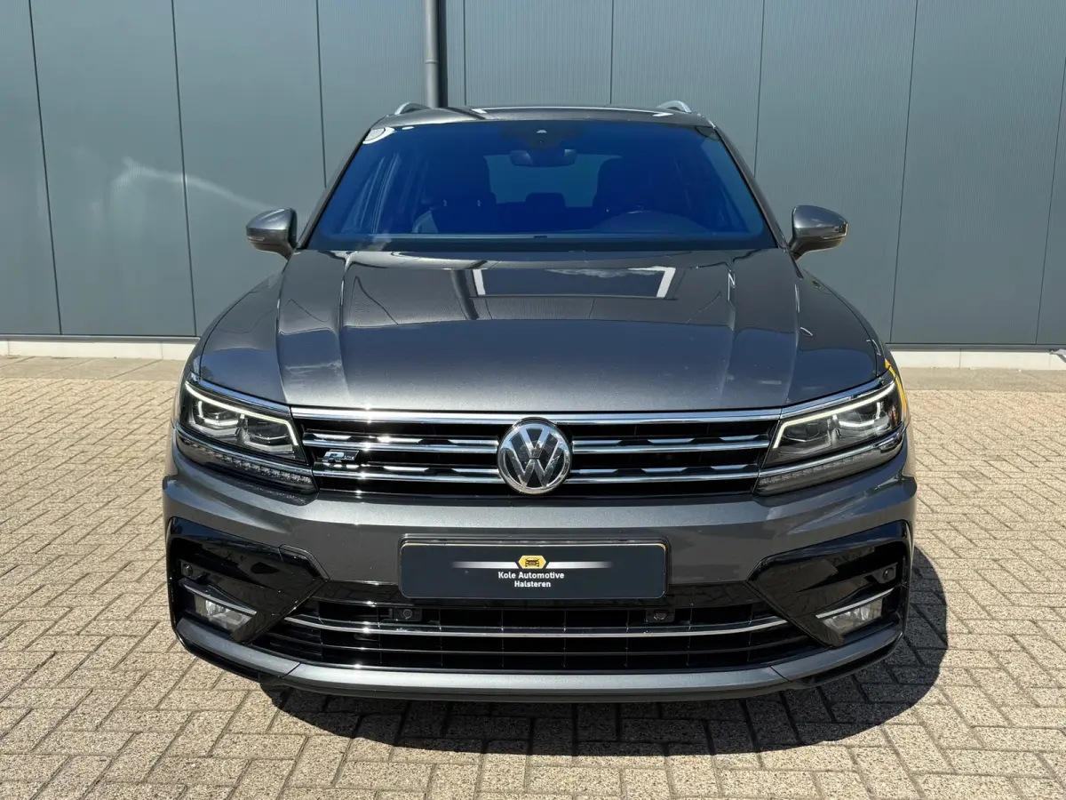 2.0 TSI 4Motion Highline R-Line * Panoramadak * Navigatie * Parkeercamera *