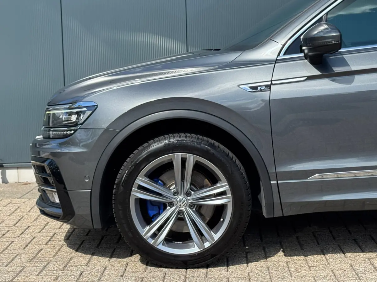 2.0 TSI 4Motion Highline R-Line * Panoramadak * Navigatie * Parkeercamera *