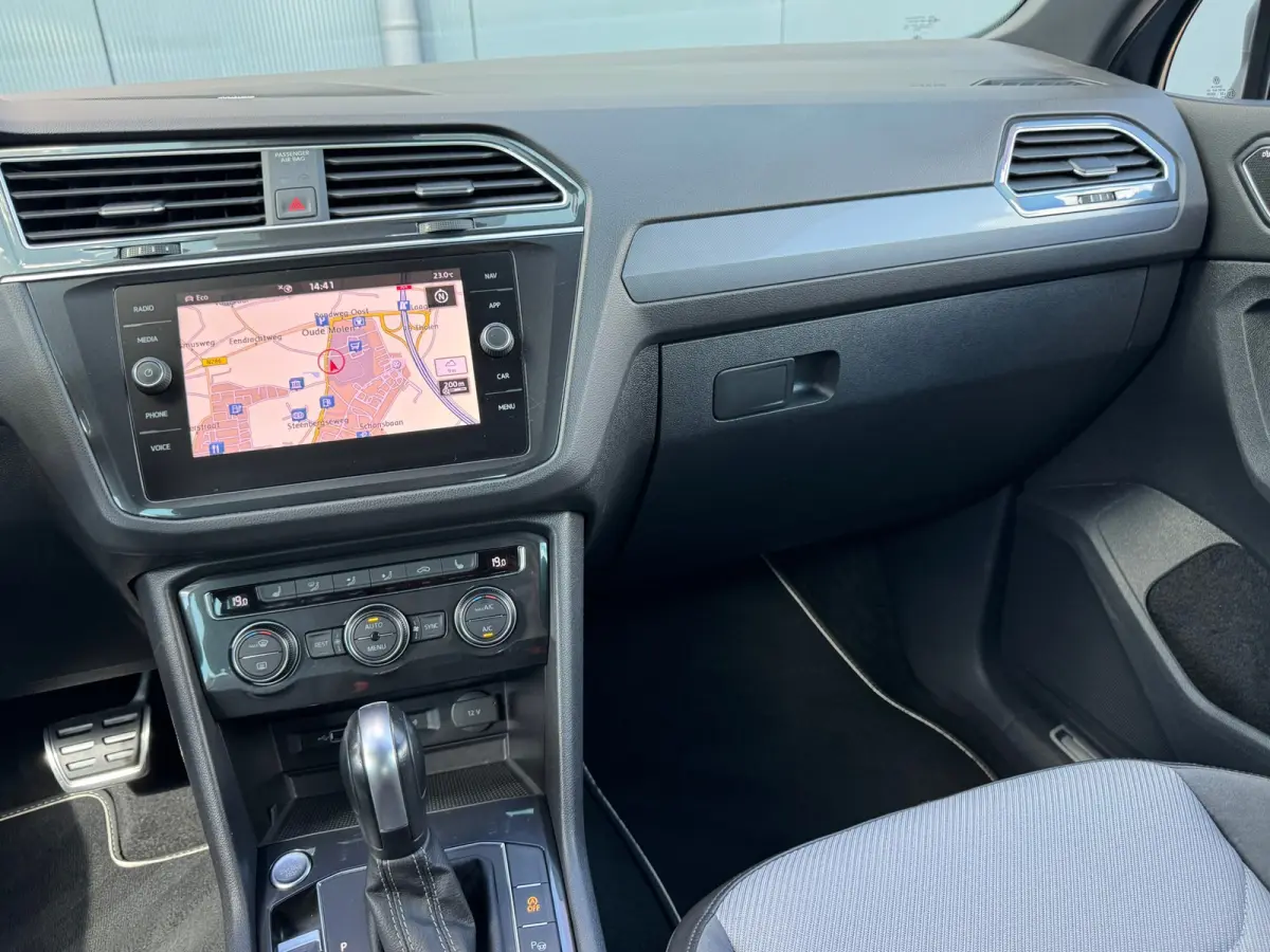 2.0 TSI 4Motion Highline R-Line * Panoramadak * Navigatie * Parkeercamera *