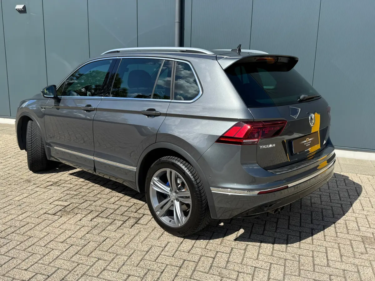 2.0 TSI 4Motion Highline R-Line * Panoramadak * Navigatie * Parkeercamera *