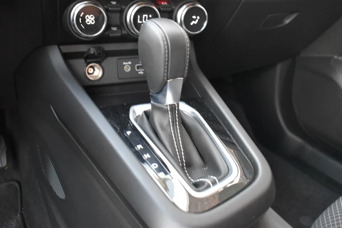 1.6 E-Tech full hybrid 145 techno