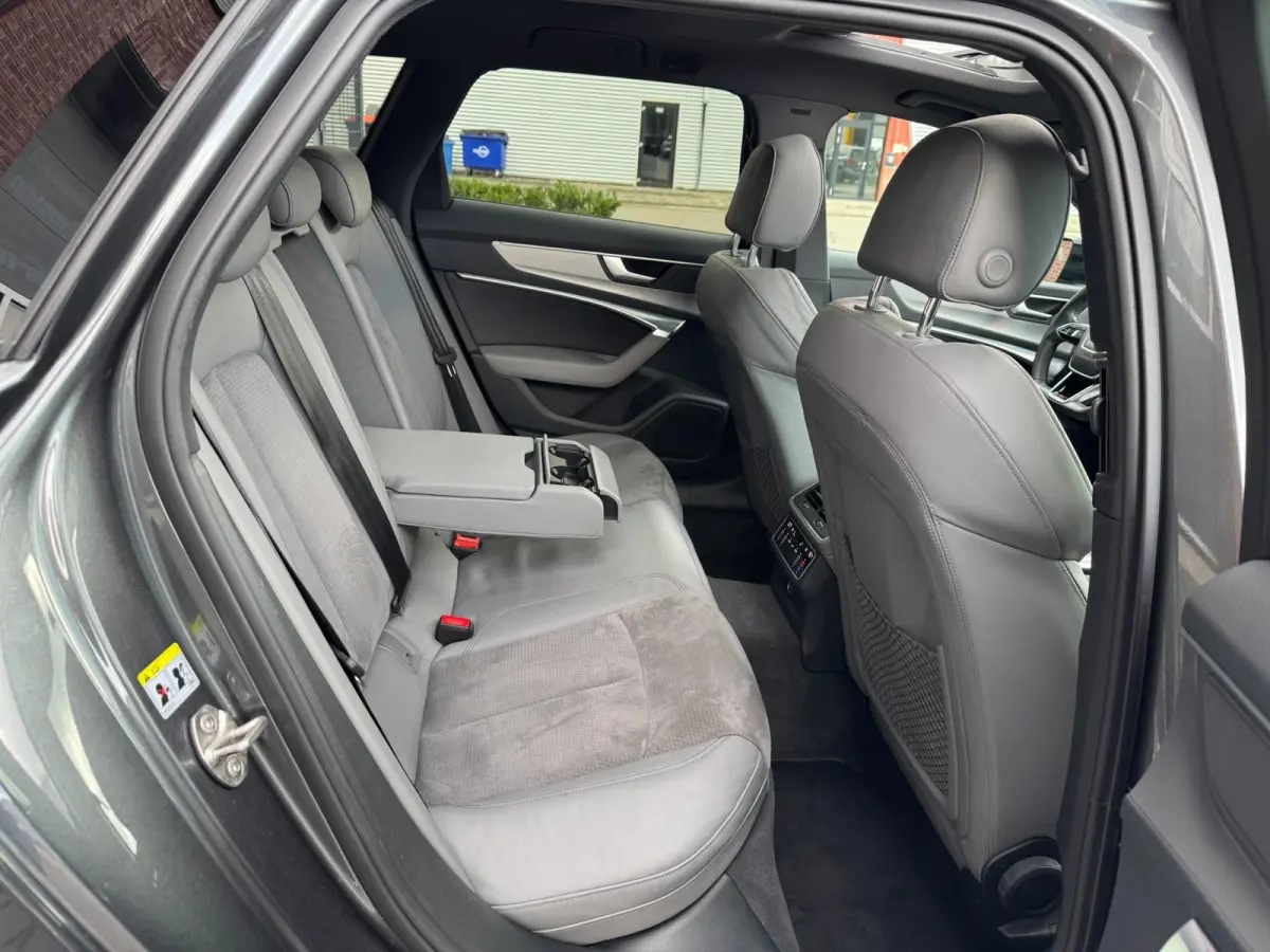 55 TFSI e quattro Competition 3x S-Line Pano