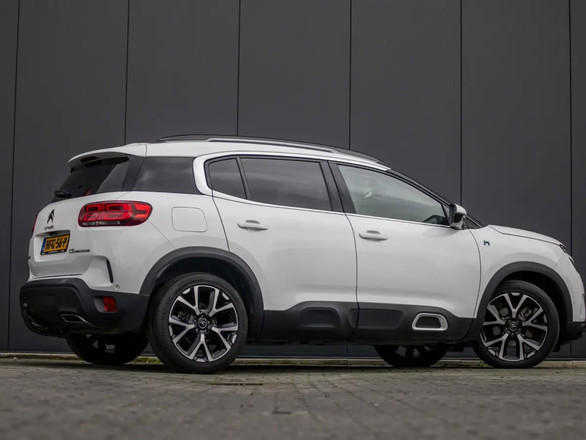 1.6 Plug-in Hybrid 225 Business Plus |SOH 90%|trekhaak afneembaar|elektrische achterklep|stoel en stuur verwarming|