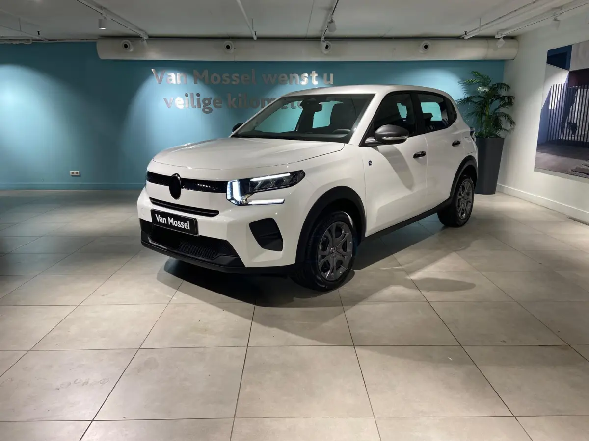 You 113pk 44 kWh Zeer zuinig l Airco | Cruise Control | Smartphone Integratie | Direct uit Voorraad Leverbaar!
