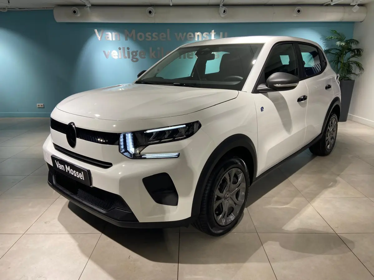 You 113pk 44 kWh Zeer zuinig l Airco | Cruise Control | Smartphone Integratie | Direct uit Voorraad Leverbaar!