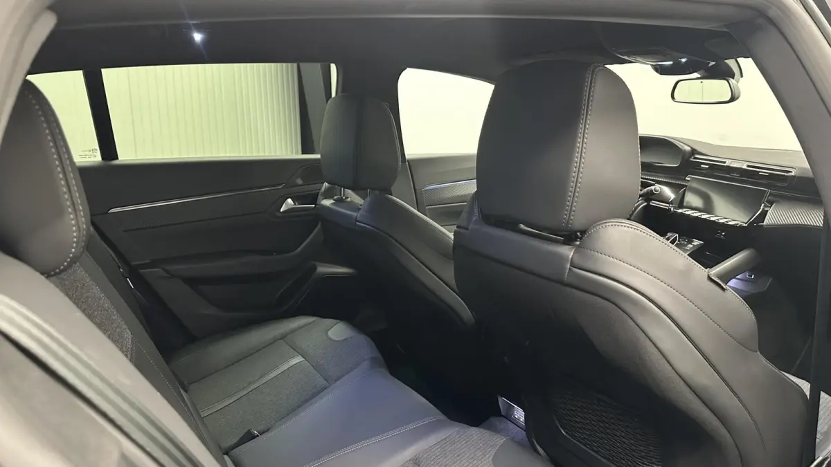 1.2 PureTech Allure Pack Business ECC CRUISE NAVI LM CARPLAY.