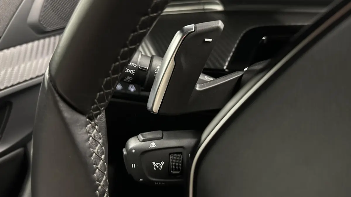 1.2 PureTech Allure Pack Business ECC CRUISE NAVI LM CARPLAY.