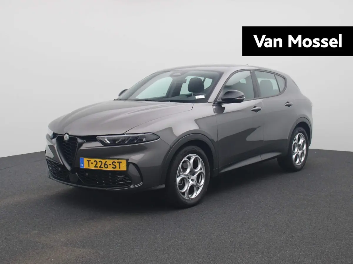 1.5T Hybrid Sprint | ECC | Navigatie | Lichtmetalen velgen | Parkeersensoren | Apple carplay / Android auto