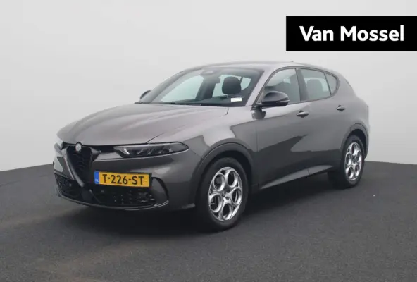 1.5T Hybrid Sprint | ECC | Navigatie | Lichtmetalen velgen | Parkeersensoren | Apple carplay / Android auto