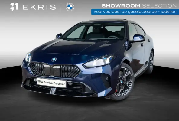 220 | M Sportpakket Pro | Premium Pack | Harman-Kardon | Verwarmd Stuurwiel | Comfort Access | Achteruitrijcamera | Panoramadak | Stoelverwarming |