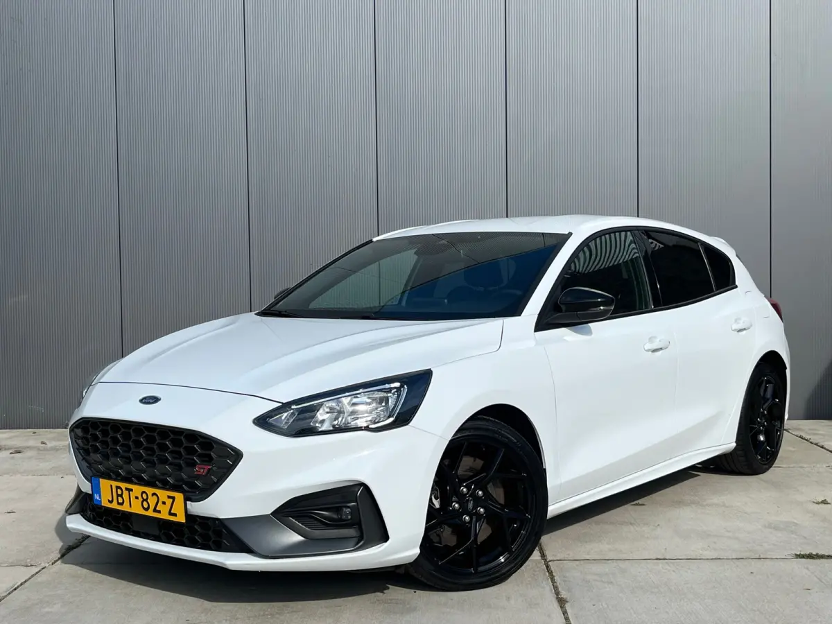 2.3 EcoBoost ST-3 / Carplay / Winterpakket / Recaro