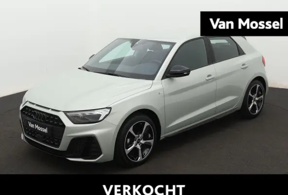 25 TFSI S edition 95 PK | Automaat | Climatronic | 3-spaaks Sportstuur | 17 inch lichtmetalen velgen | Contrastpakket | Optiekpakket Zwart plus |