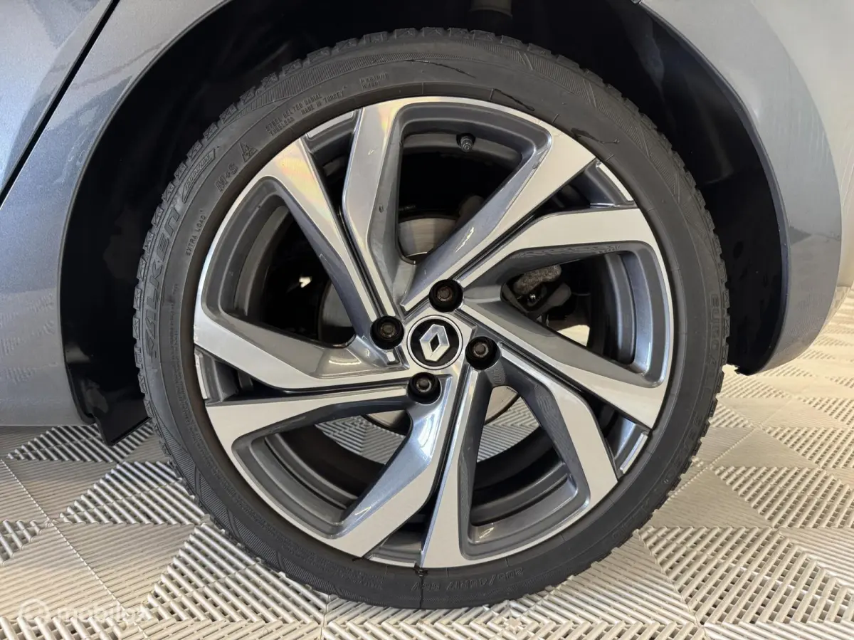 1.6 E-Tech Hybrid 140 R.S. | PDC | Carplay