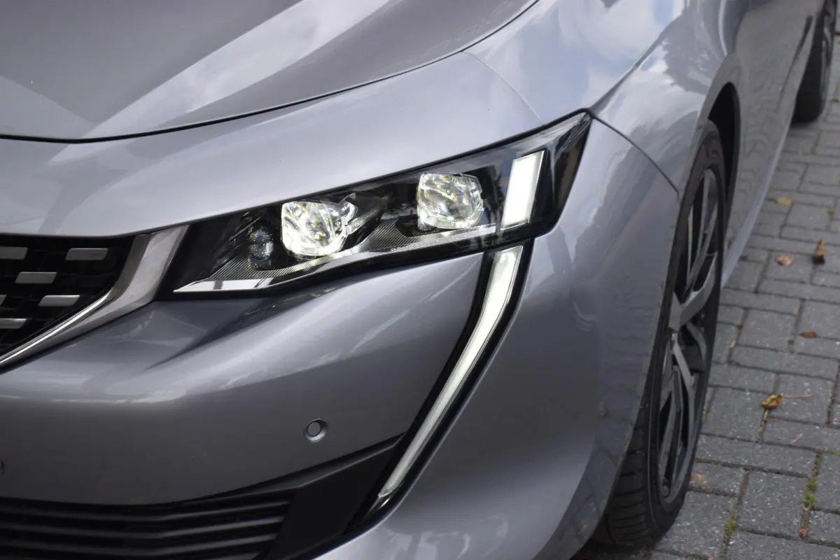 1.6 GT Line Avantage TREKHAAK!