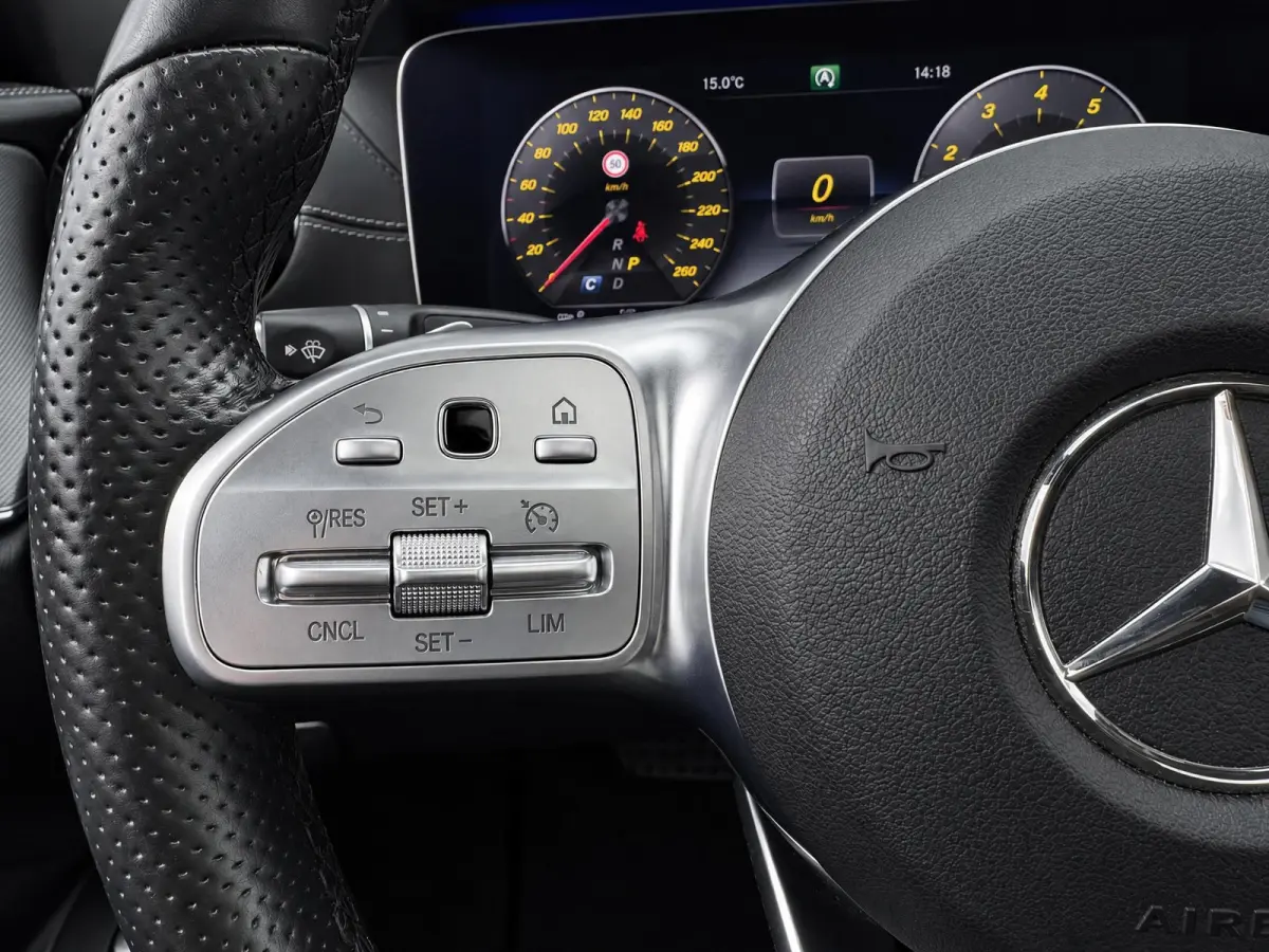 200 Premium Plus |Pano |Burmester |Sfeer |Camera |Stoelverw. |Alcantara
