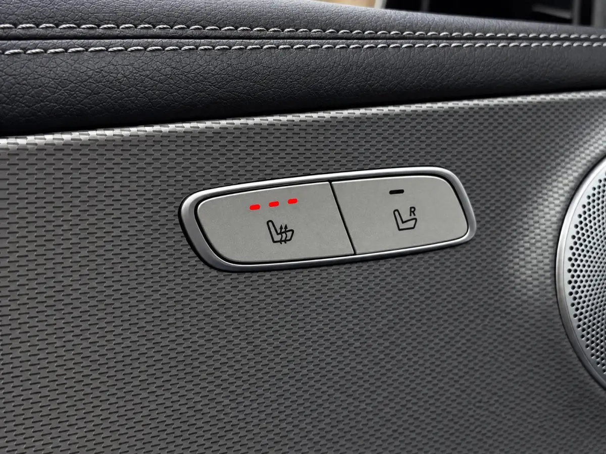 200 Premium Plus |Pano |Burmester |Sfeer |Camera |Stoelverw. |Alcantara