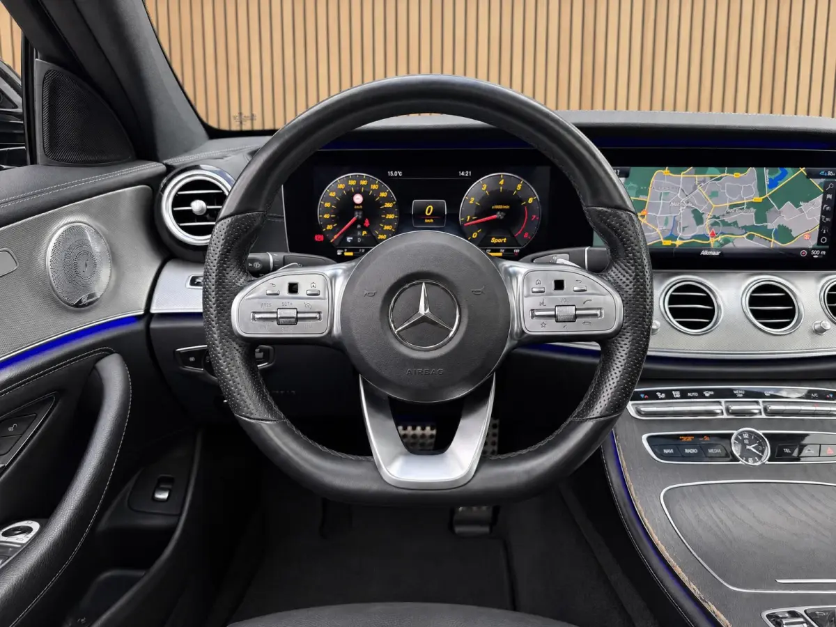 200 Premium Plus |Pano |Burmester |Sfeer |Camera |Stoelverw. |Alcantara
