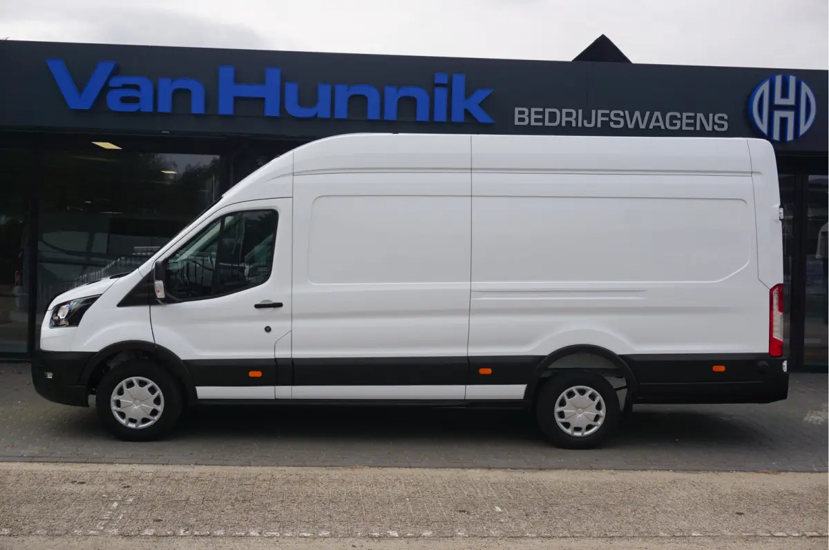 350L 105PK L4H3 BPM VRIJ!! Navi, 360° Camera, Adap. Cruise, Stoel-Stoel!! NR.  A2