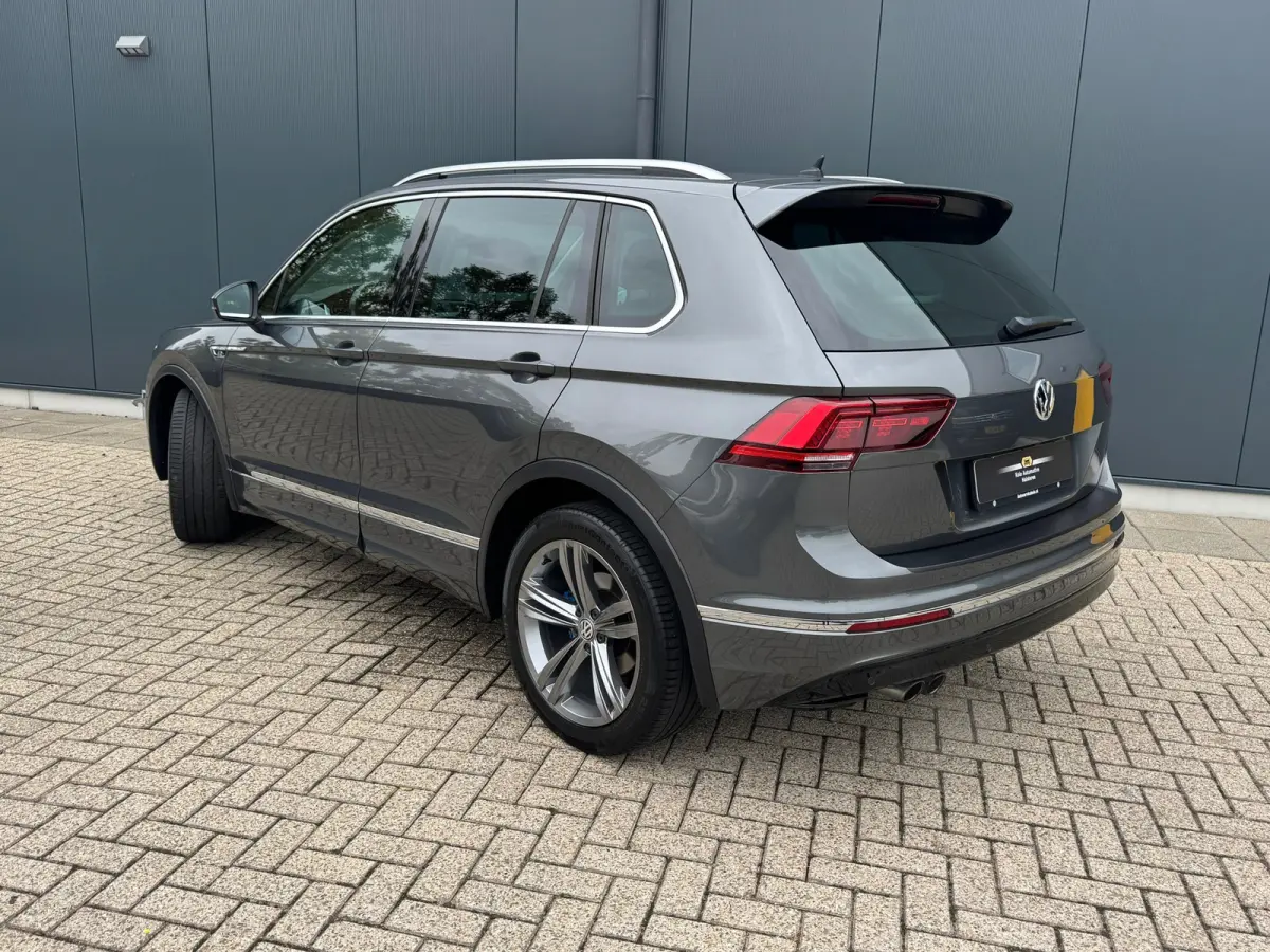 1.4 TSI Automaat R-Line * Led Plus * Parkeeramera * Stoelverwarming * Adaptieve Cruise Control *