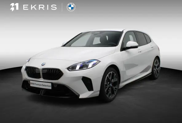 120 M Sportpakket | Premium Pack | Achteruitrijcamera | Driving Assistant | Parking Assistant | 18''