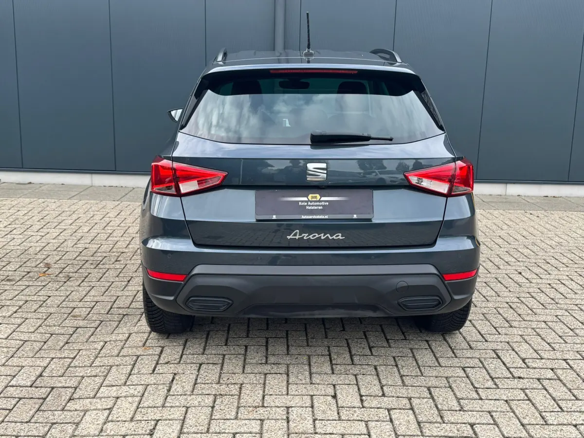 1.0 TSI 110pk Style * AUTOMAAT* Navigatiesysteem* Parkeercamera * Alcantara *
