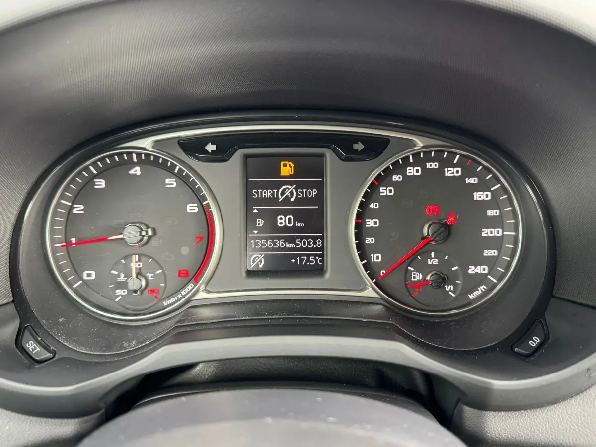 1.0 TFSI Pro Line * Stoelverwarming * Led * Lichtmetalen Velgen