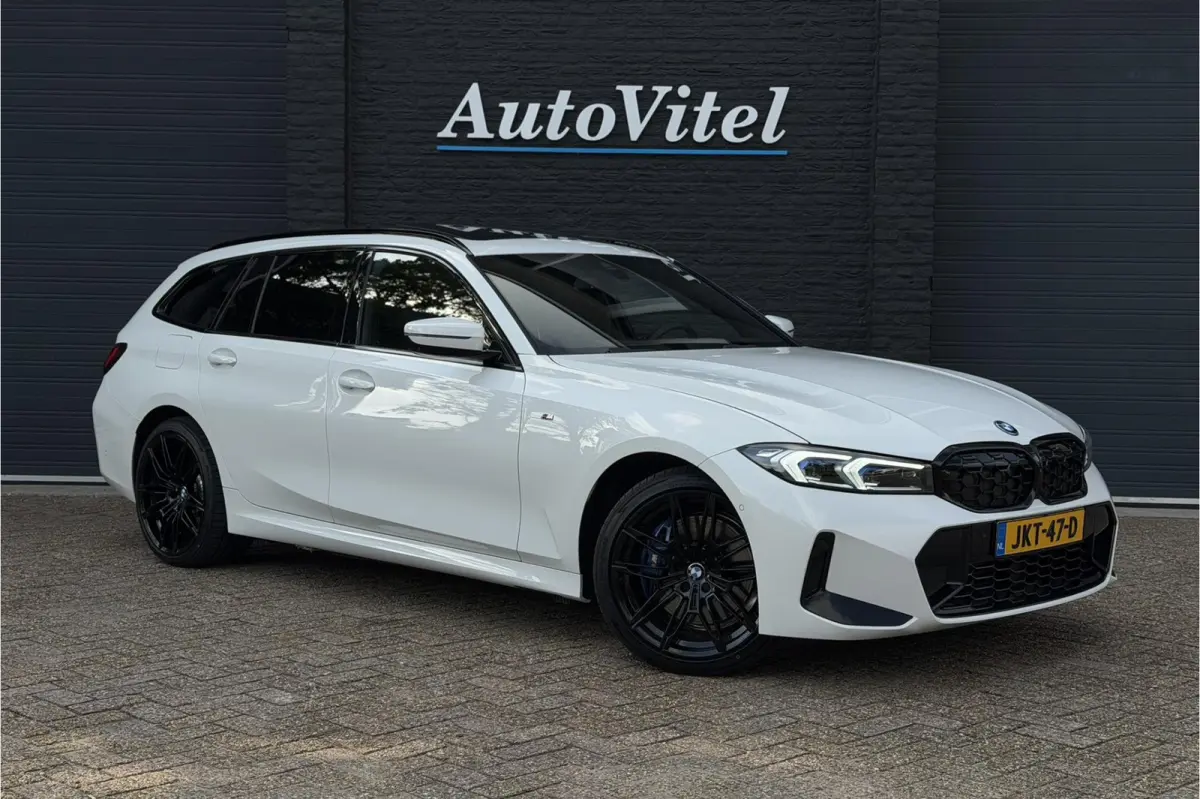 330e M-Sport | 19,5 kWh Accu | Panodak | Head-Up | Memory | Trekhaak | 360° Camera | Fabrieksgarantie
