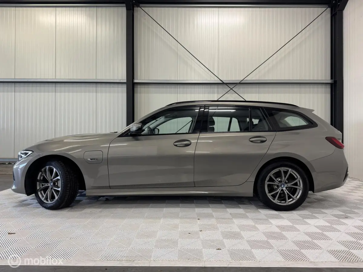 330e Sport Line | Laser | HUD | PANO
