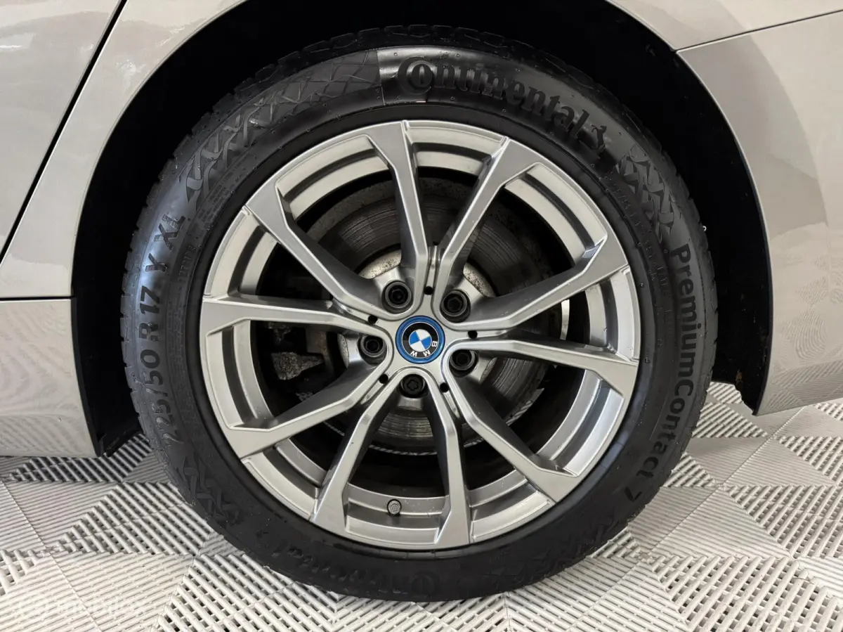 330e Sport Line | Laser | HUD | PANO