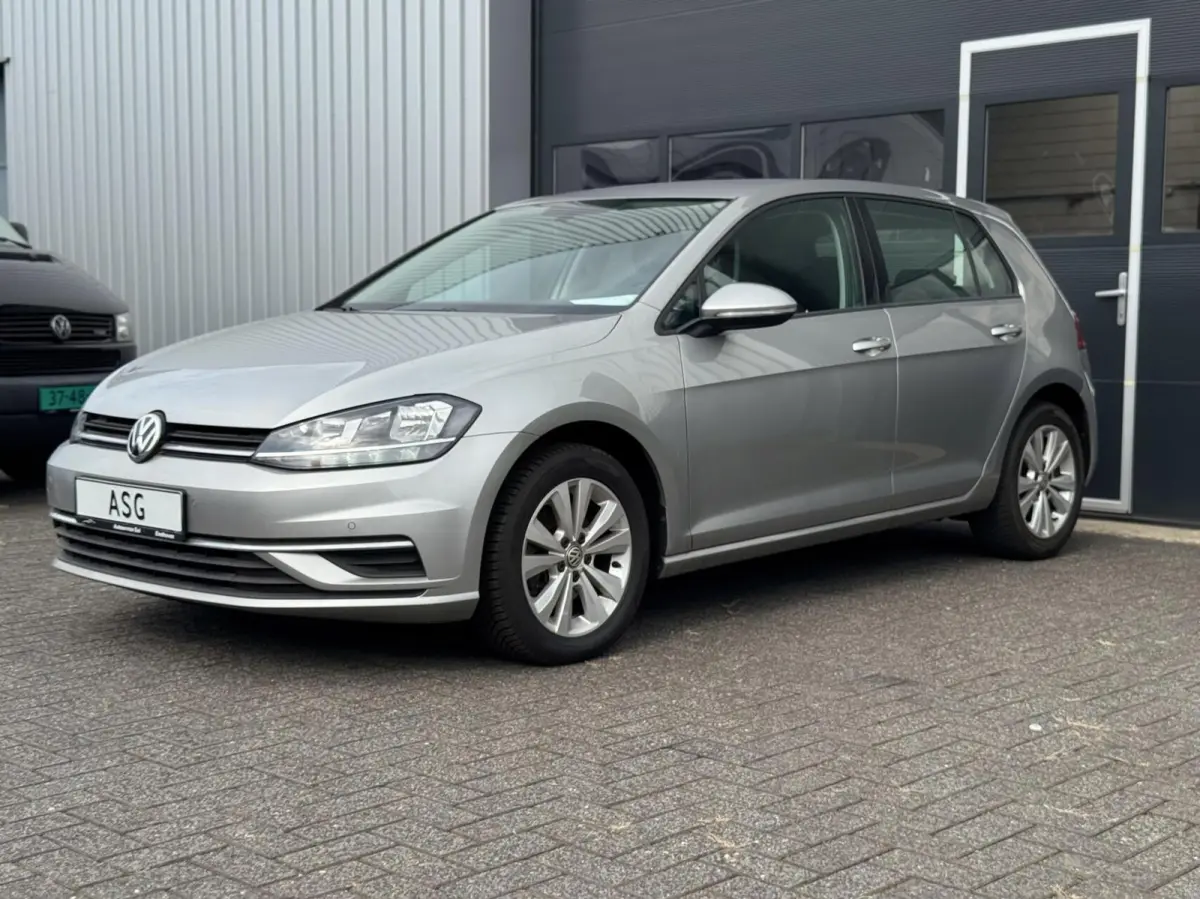 1.6 TDI |APPLE CARPLAY|CAMERA|ACC|