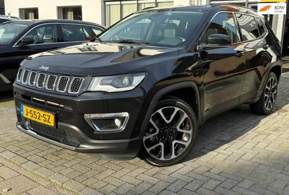 1.3T Limited automaat,Apple Carplay/Android navigatie,Parkeersensoren,Achteruitrij camera