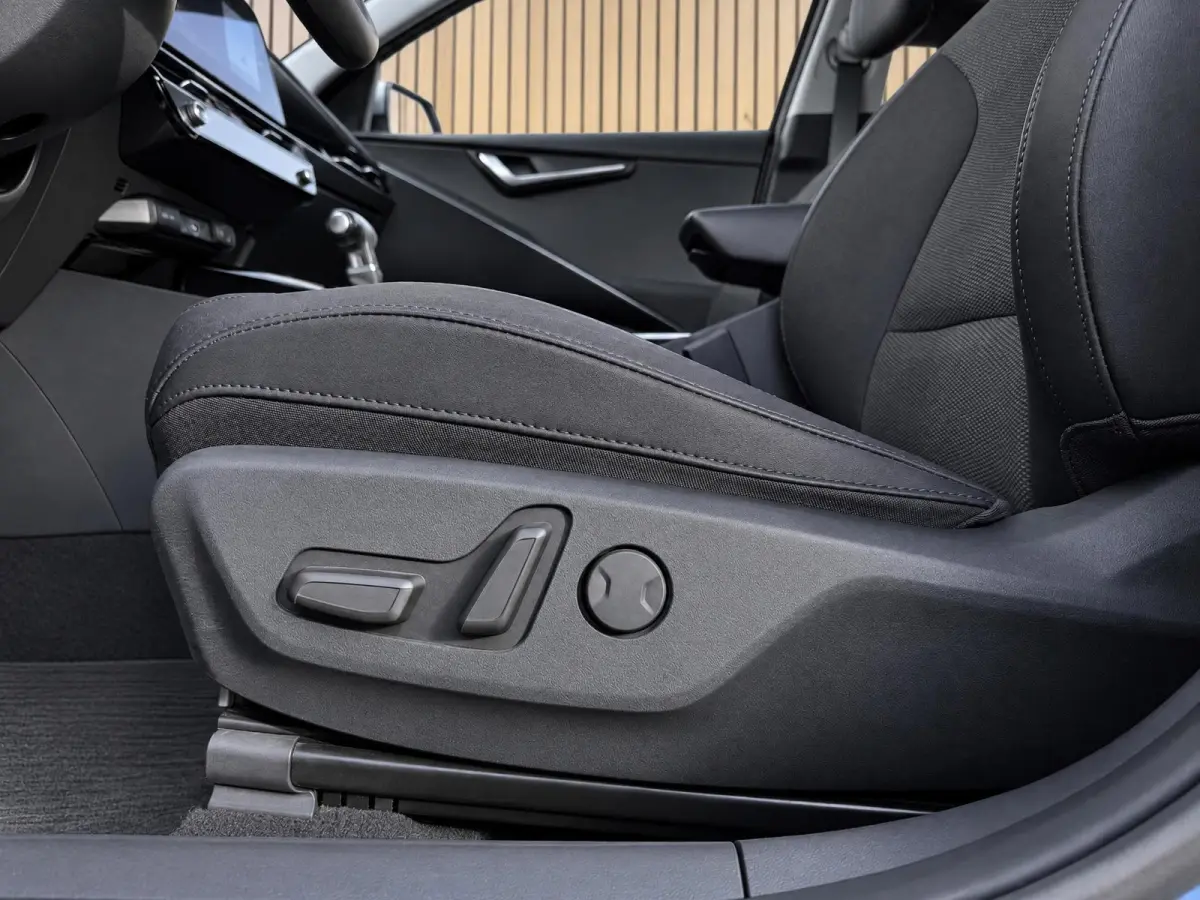 1.6 GDi PHEV DynamicLine |Camera |Elektr. stoel |Keyless |ACC