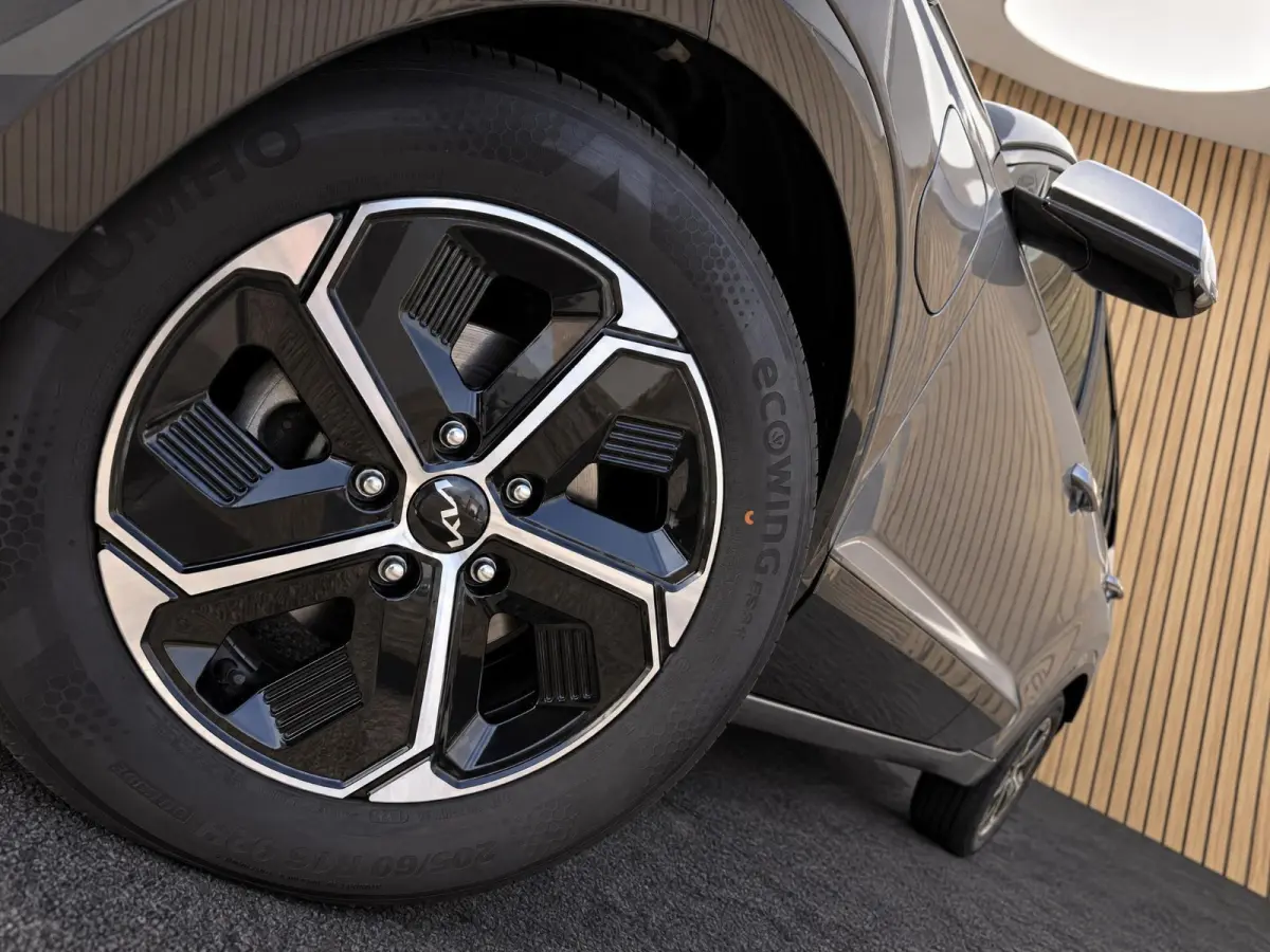 1.6 GDi PHEV DynamicLine |Camera |Elektr. stoel |Keyless |ACC