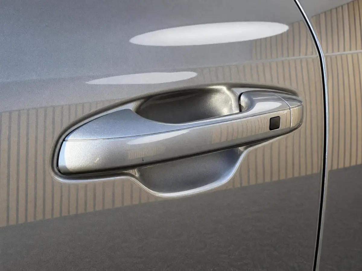 1.6 GDi PHEV DynamicLine |Camera |Elektr. stoel |Keyless |ACC