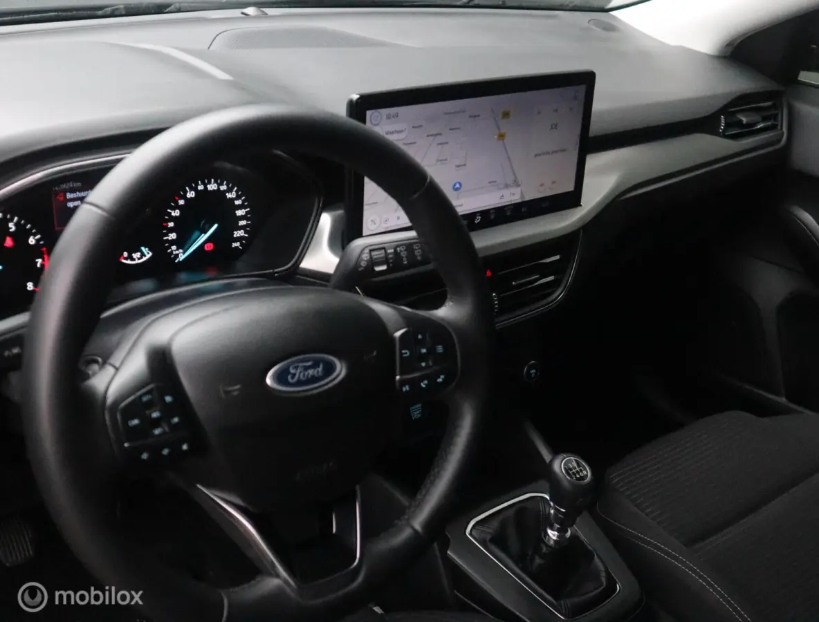 Hatchback EcoBoost Hybrid MHEV 125 PK H6 Groot Groot XXL Navi|Chroom|DonkerGlas|Pdc V+A|Clima