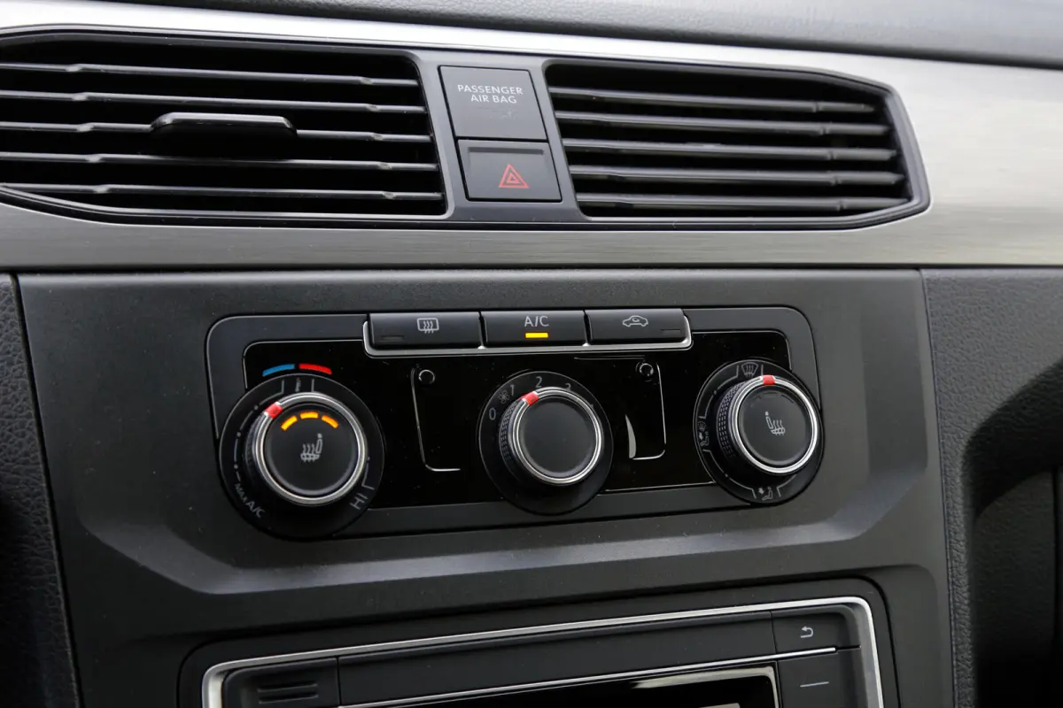 1.4 TGI Trendline 5 Persoons Automaat*Perfect VW Onderh.*2x zijschuifdeur/Stoelverw./Climate-Control/Parkeersens.V+A*