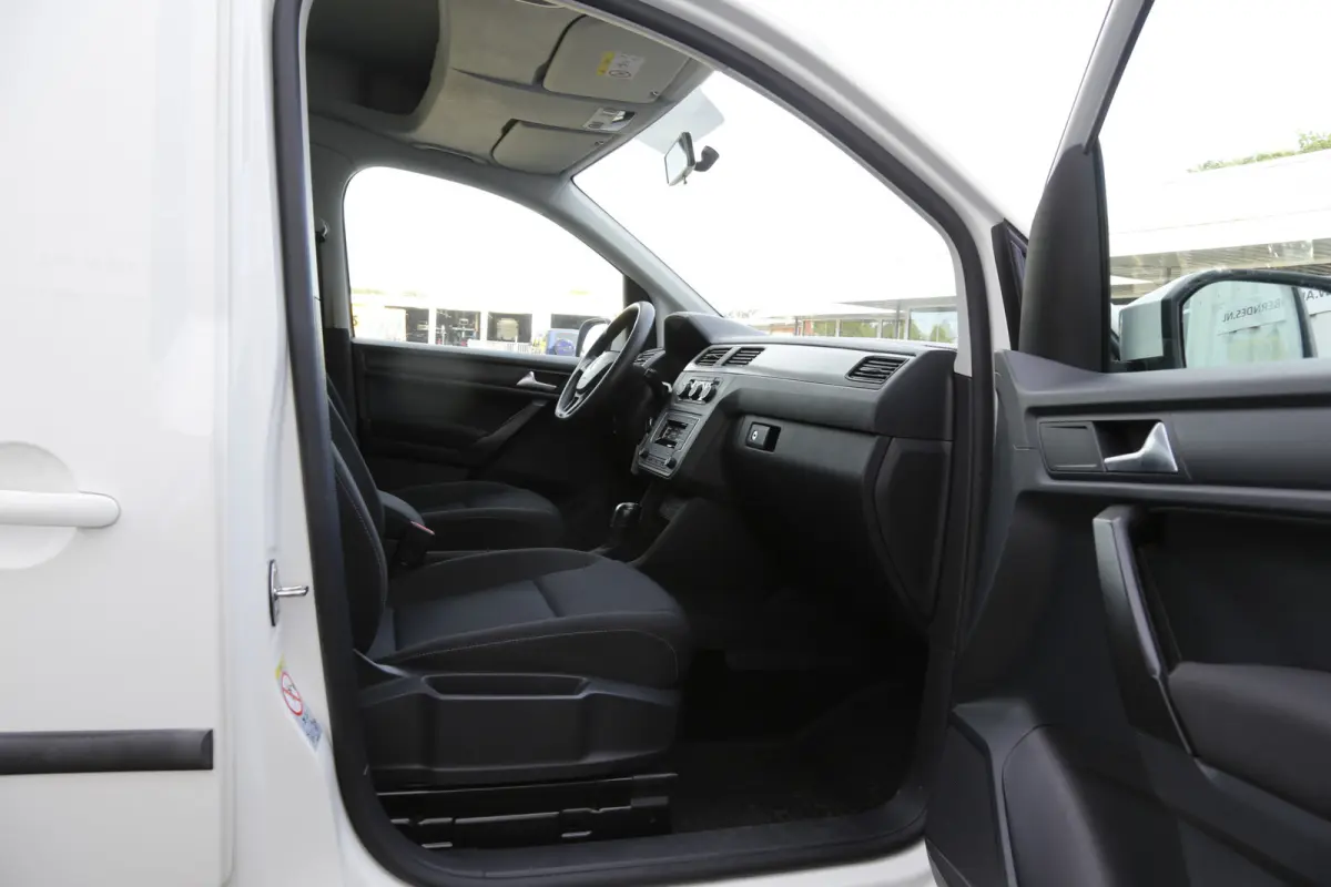 1.4 TGI Trendline 5 Persoons Automaat*Perfect VW Onderh.*2x zijschuifdeur/Stoelverw./Climate-Control/Parkeersens.V+A*