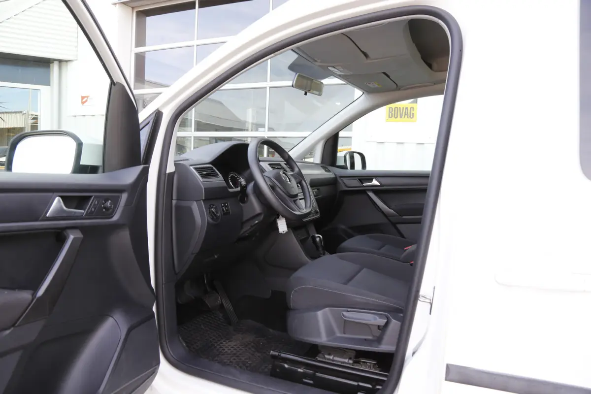 1.4 TGI Trendline 5 Persoons Automaat*Perfect VW Onderh.*2x zijschuifdeur/Stoelverw./Climate-Control/Parkeersens.V+A*