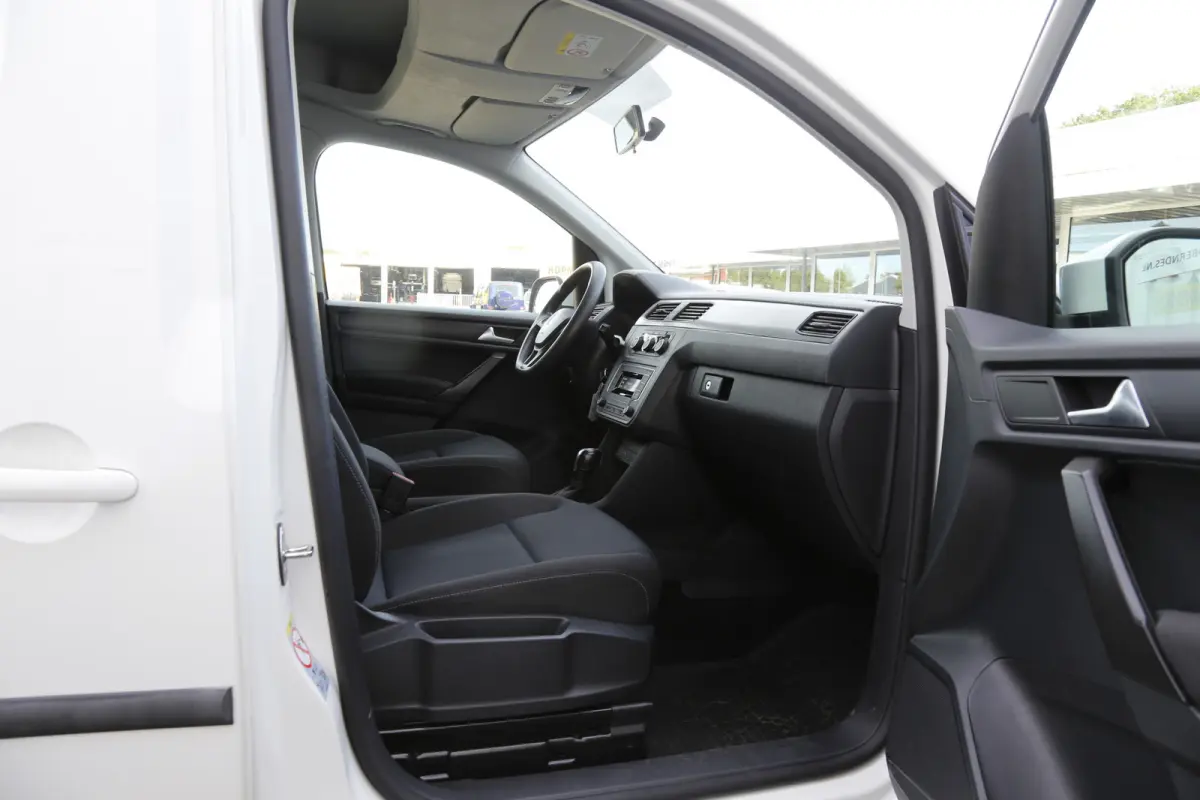 1.4 TGI Trendline 5 Persoons Automaat*Perfect VW Onderh.*2x zijschuifdeur/Stoelverw./Climate-Control/Parkeersens.V+A*