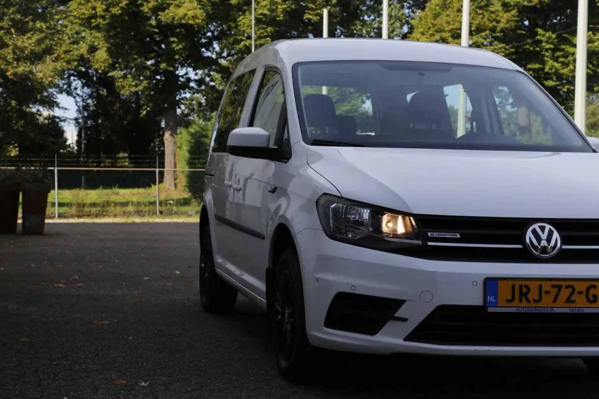 1.4 TGI Trendline 5 Persoons Automaat*Perfect VW Onderh.*2x zijschuifdeur/Stoelverw./Climate-Control/Parkeersens.V+A*