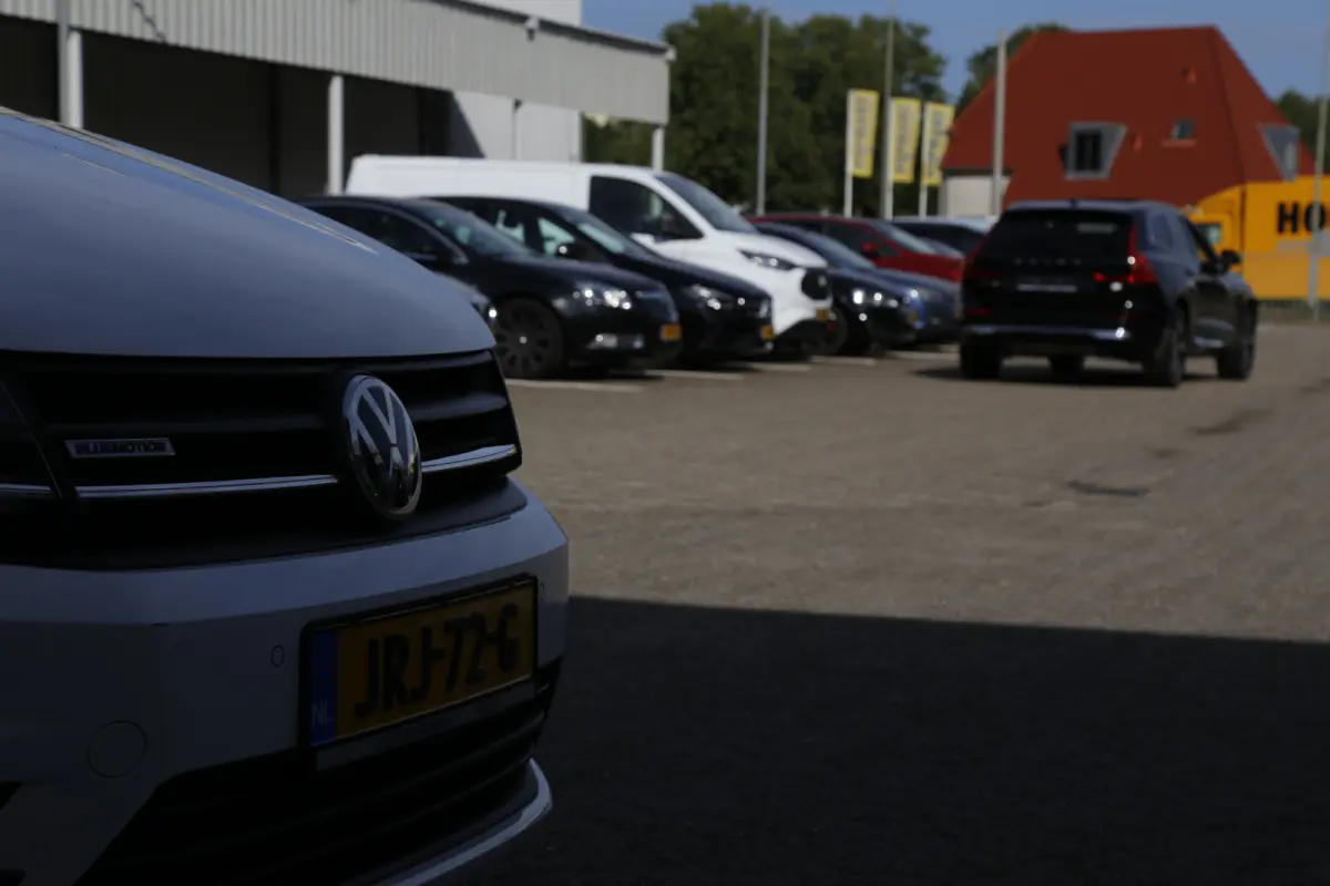 1.4 TGI Trendline 5 Persoons Automaat*Perfect VW Onderh.*2x zijschuifdeur/Stoelverw./Climate-Control/Parkeersens.V+A*
