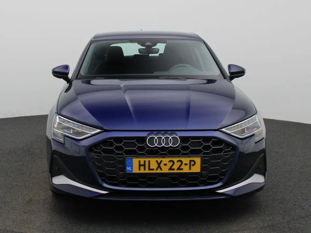 40 TFSI e Advanced edition 204 PK | Demo | Cruise control l Airco l Navigatie l Elektr. instel. bestuurd.stoel l Parkeersensoren l Apple Carplay / Android Auto l Audi drive select l