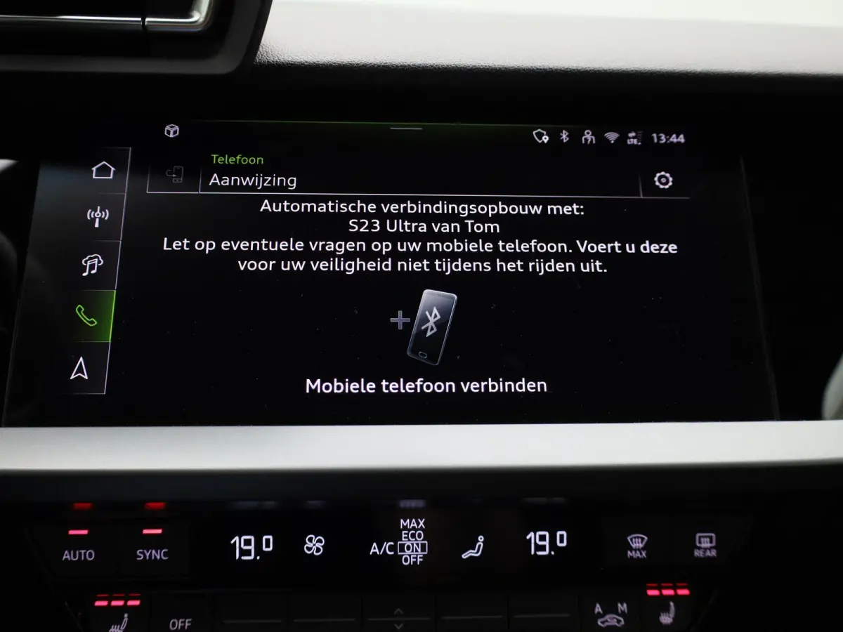 40 TFSI e Advanced edition 204 PK | Demo | Cruise control l Airco l Navigatie l Elektr. instel. bestuurd.stoel l Parkeersensoren l Apple Carplay / Android Auto l Audi drive select l