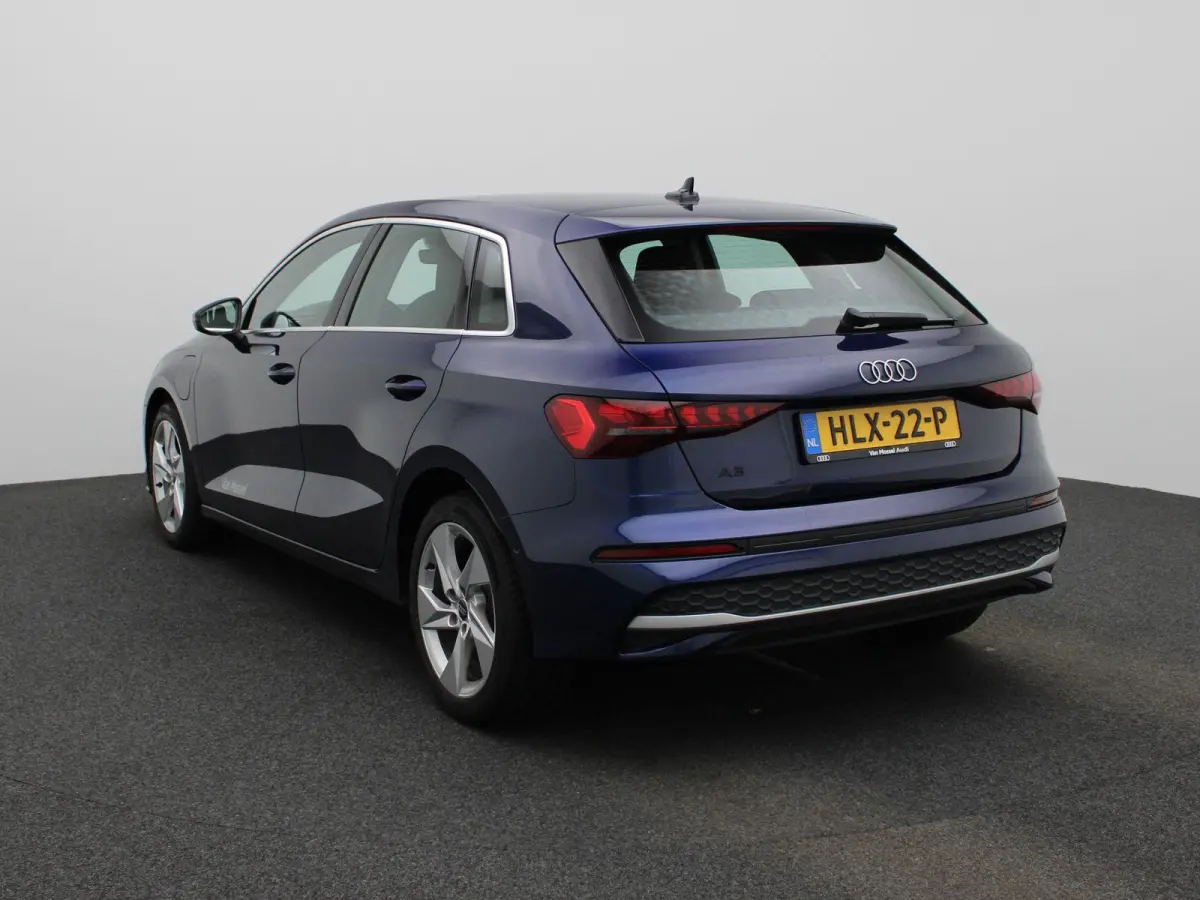 40 TFSI e Advanced edition 204 PK | Demo | Cruise control l Airco l Navigatie l Elektr. instel. bestuurd.stoel l Parkeersensoren l Apple Carplay / Android Auto l Audi drive select l