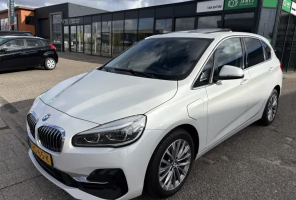 225xe iPerformance | Hybride | Panodak | Leder
