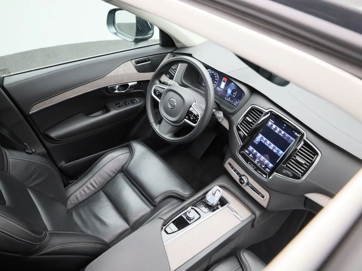 2.0 T8 Recharge AWD Inscription Exclusive | Automaat | Luchtvering | Adaptieve Cruise Stop&Go | Navigatie |  Head-up Display | 360° Camera | Panoramadak | Nappa Leder | Massage Stoelen | St