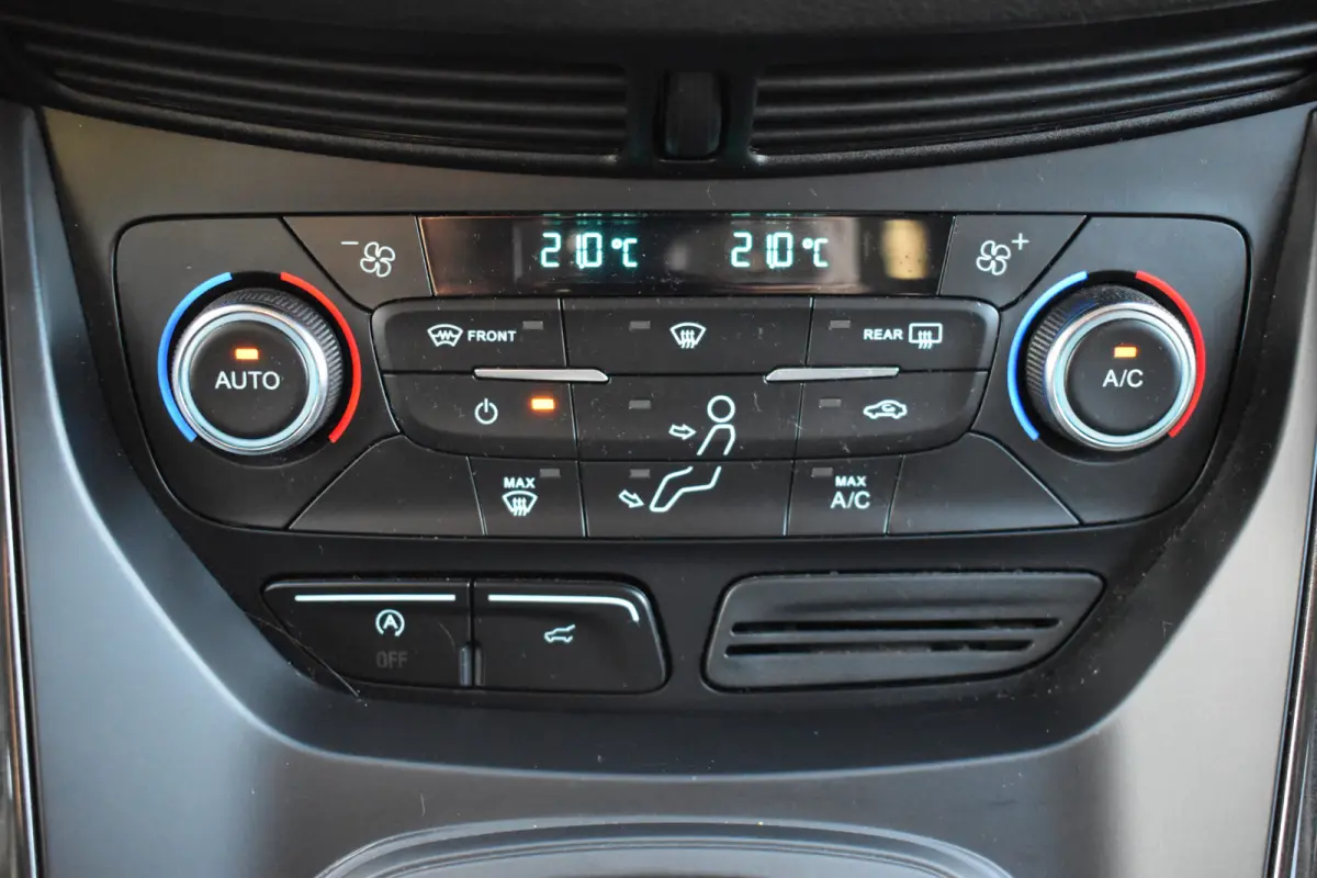 1.5 AWD Automaat / Trekhaak (1850kg) / Cruise Control / Keyless Drive / Bluetooth /